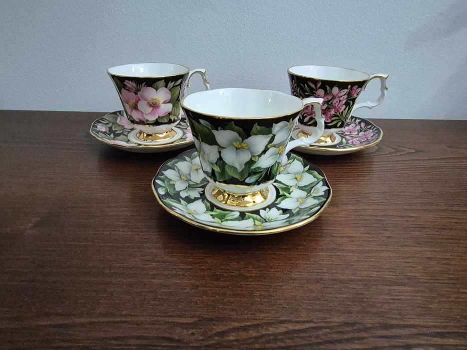 Conjunto de 7 Chávenas diversas Royal Albert e 1 Rococo
