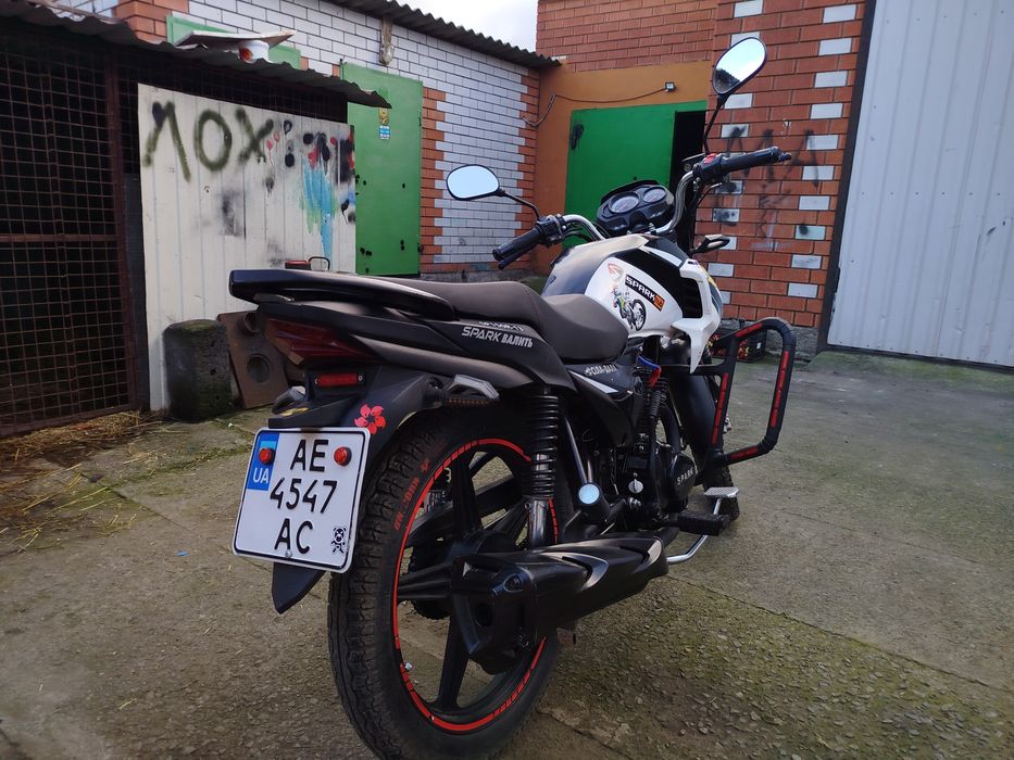 Продам мотоцикл spark 150 r13 оформление сразу