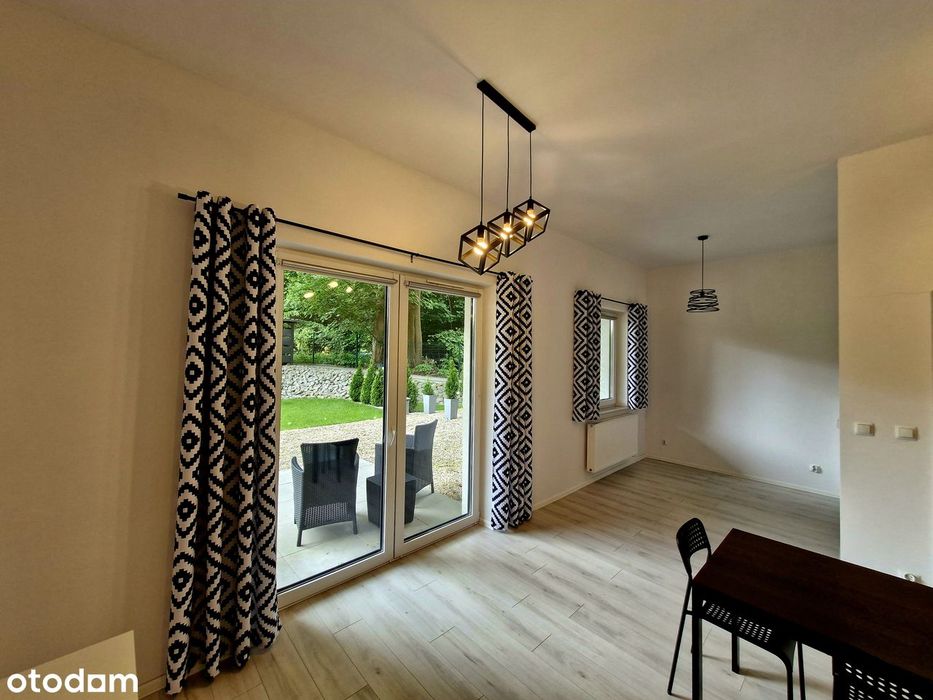 Apartament z ogródkiem