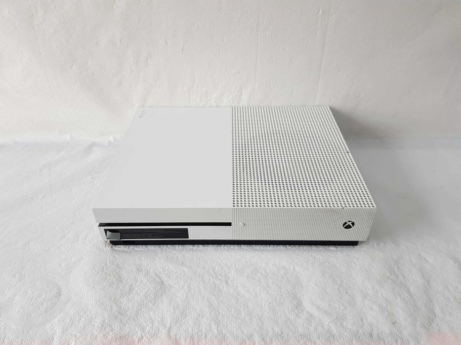 Konsola Xbox One S Model 1681