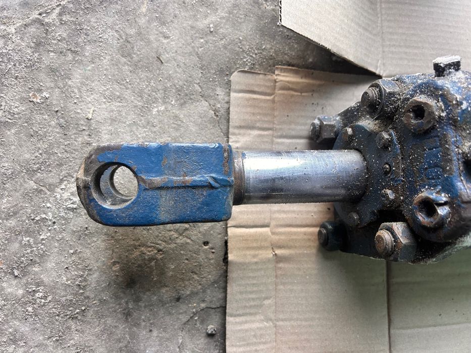 Гідроциліндр 100