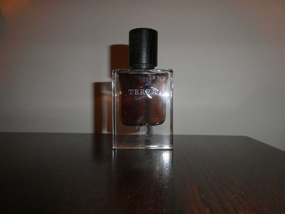 Vendo perfumes árabes pouco usados originais