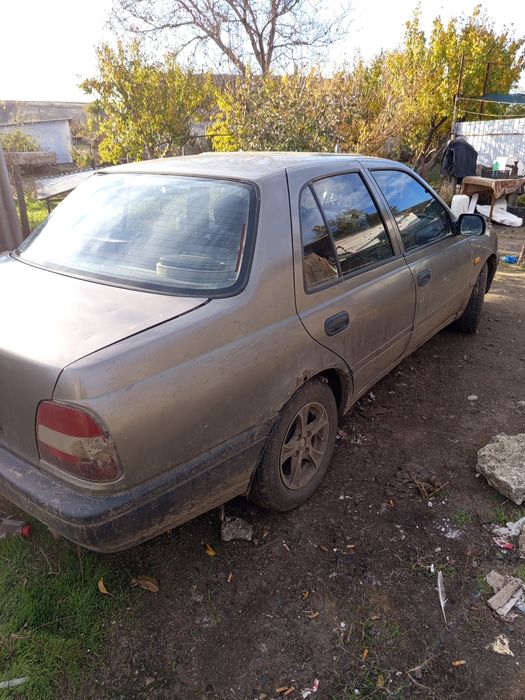Продам нисан сани. N14