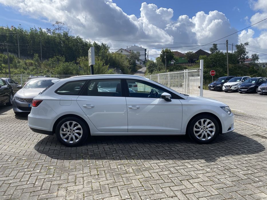 SEAT Leon 1.6TDI  110cv - GPS - Nacional