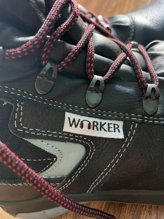 Робоче взуття 40 розміру