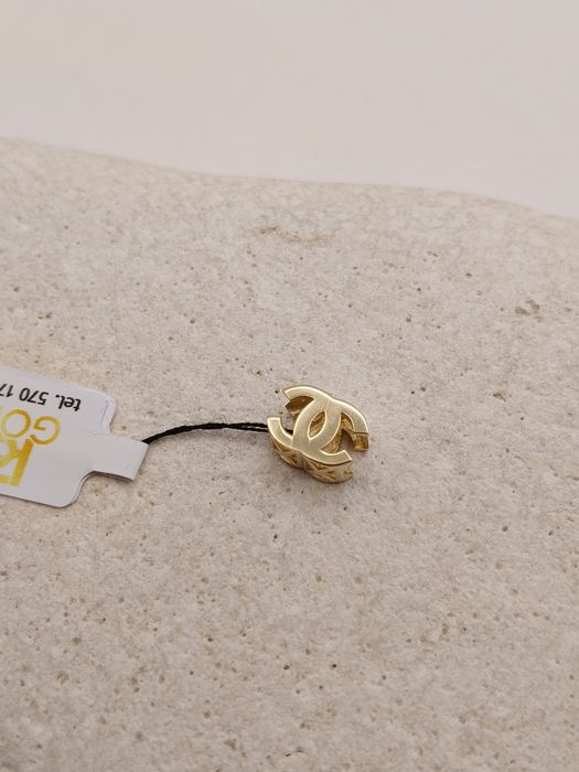 Złoty charms do bransoletki modułowej