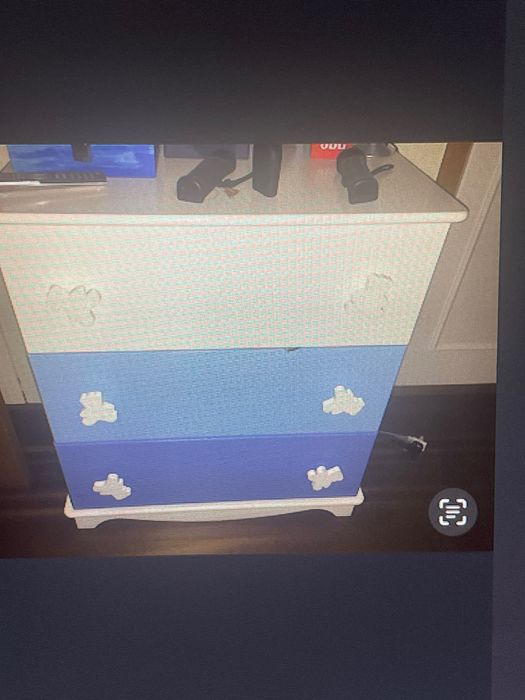 Cómoda de quarto para criança