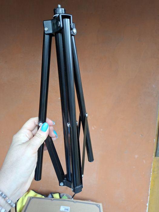 Lampa pierścieniowa
