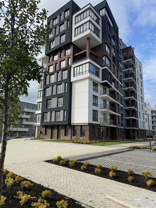 Видова квартира з відкритим балконом в районі вулиці Вовчинецька