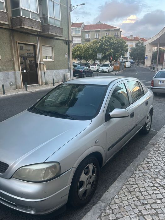 Opel Astra 1.4 100