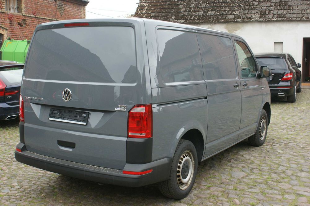 VW Transporter T6 2.0 TDI 102KM Mały przebieg