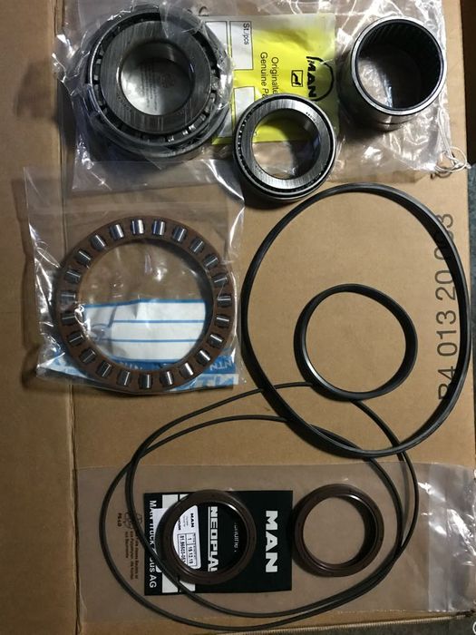 Pompa silnik  Linde HMF 105 HydroDrive MAN TGS TGX TG3