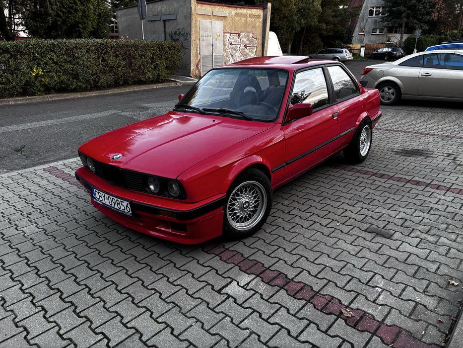 Sprzedam bmw e30 2.5i
