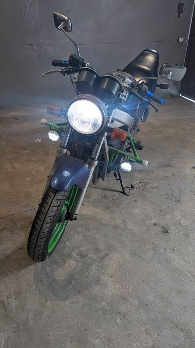 Suzuki GS400E стрит, торг минимальный