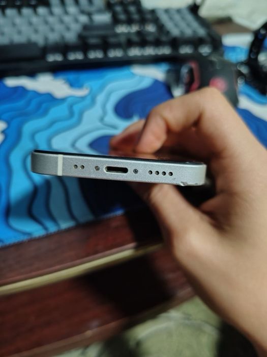 iPhone 12 mini 76%AKB