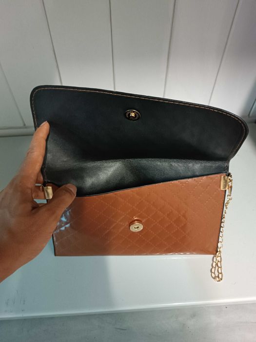 [NOVO] Conjunto de mala e porta-cartões, efeito pele