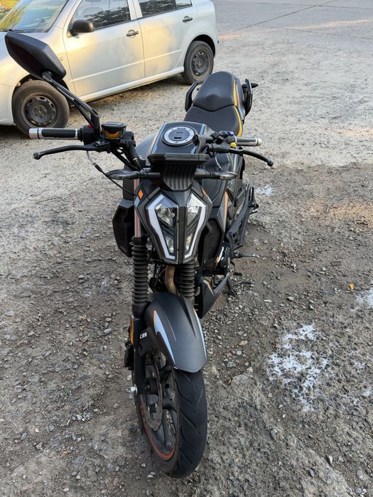 Продам Mustang st 200