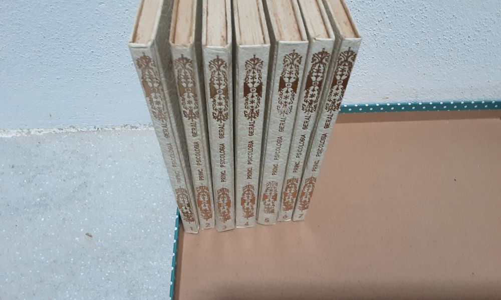 Coleção de 7 livros de psicologia