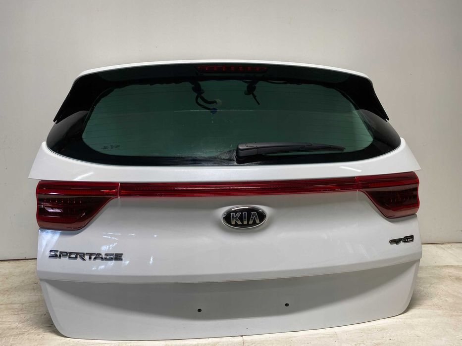 Kia Sportage IV киа спортейдж 4 Крышка багажника в цвет разборка