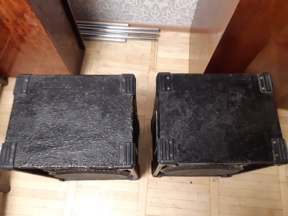 Музыкальные колонки.