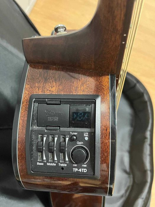 Guitarra Takamine GN30 CE