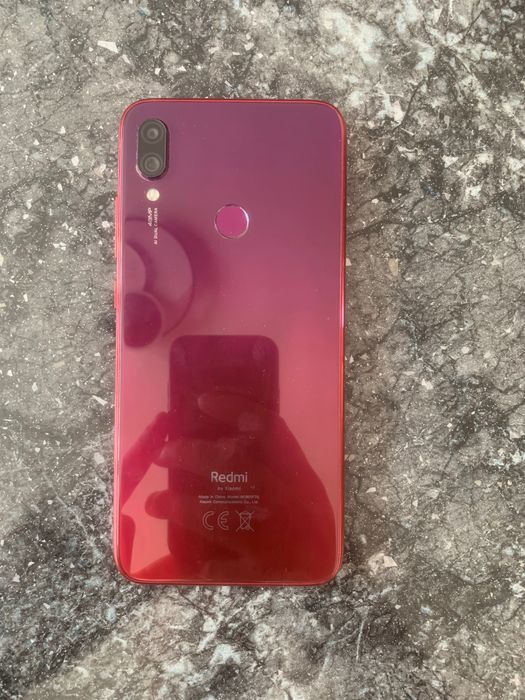 Продаю телефон Xiaomi Redmi Note 7 4/128 GB