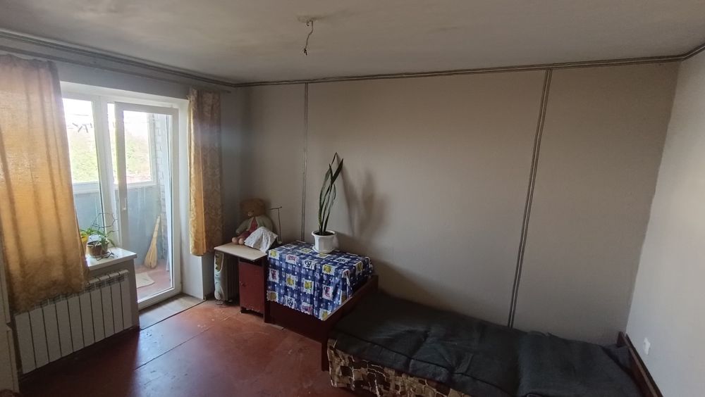 Продаж 3 кімнатної квартири, центр, Чугуїв