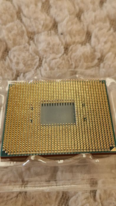 Procesor AMD Ryzen 7 1700 | 8 rdzeni | 100% sprawny