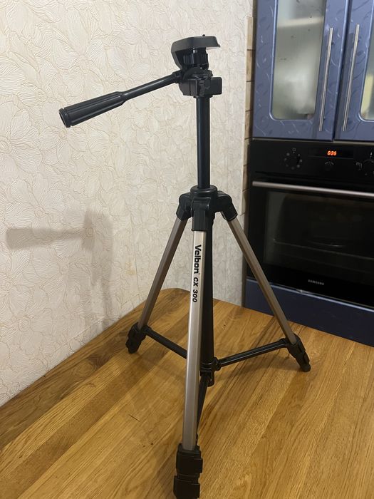 Штатів Velbon cx 300