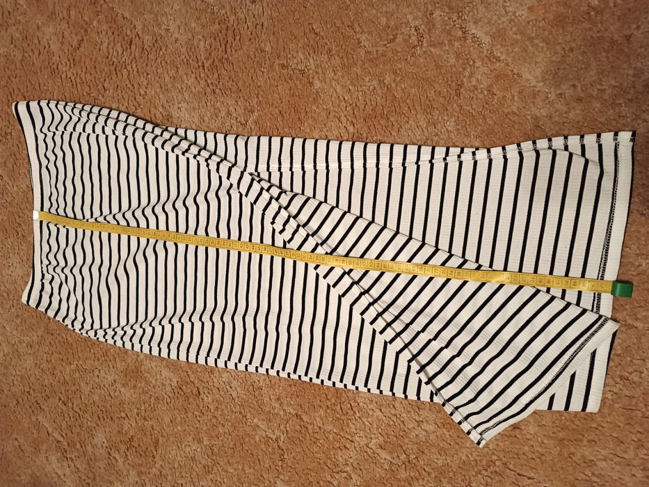 Miękka długa spódnica w paski