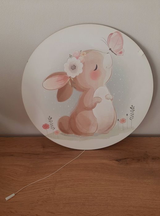 Lampka nocna na ścianę króliczek