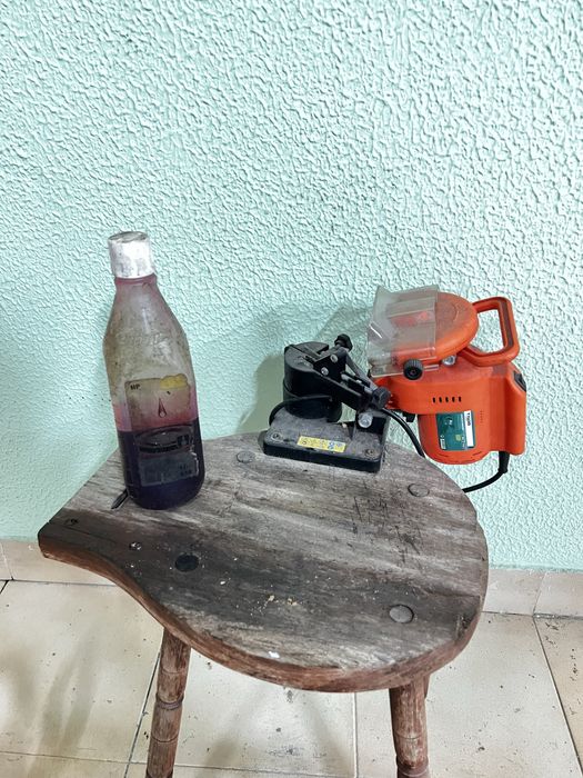 Motossera + Óleo para motores 2 tempos + afiador de correntes