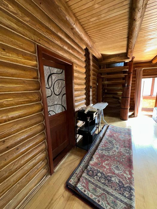 Будинок в Копилові з ремонтом, басейном, гаражем, 25 соток!