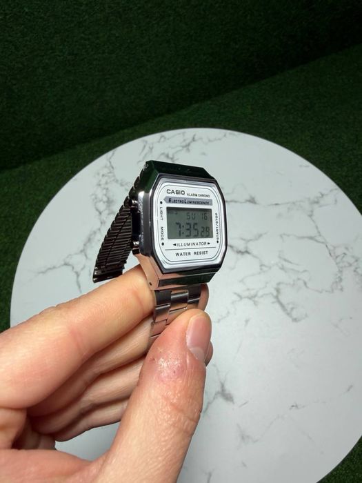 Zegarek casio nowy