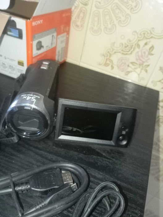 Camera de filmar digital sony Hdr cx240E