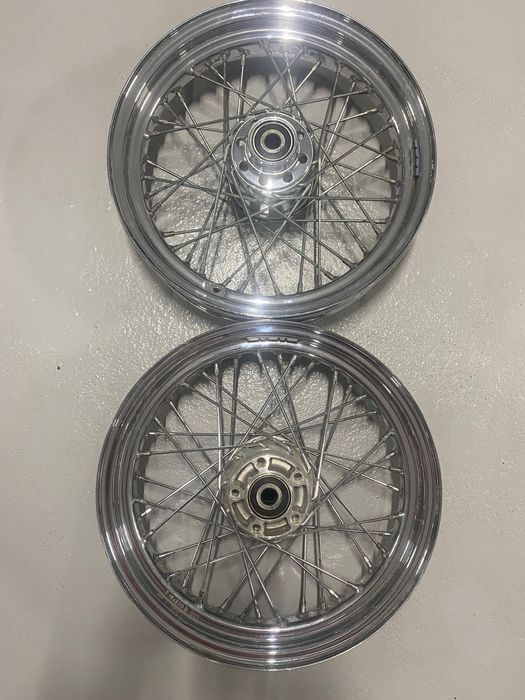 Harley Davidson jogo de jantes originais 16x300 Softail