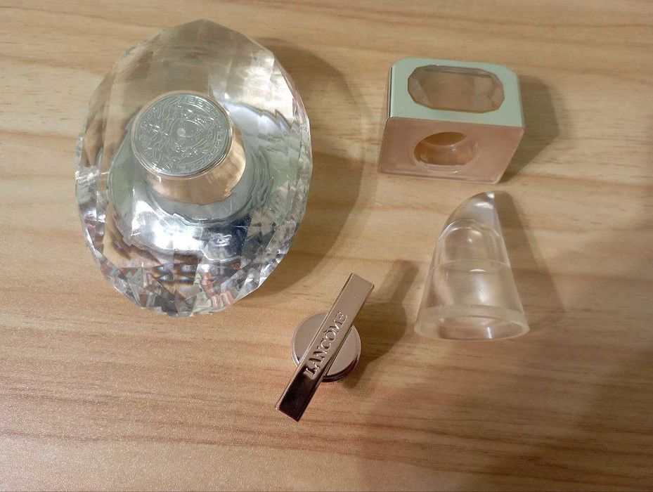 Крышка от духов Версачи Брилиант