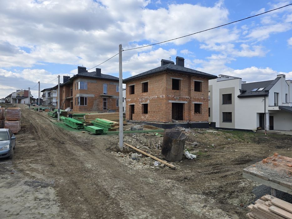 Будинок у Сокільниках! КМ Savanna!