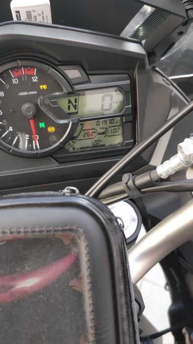 Suzuki v strom 650 XT ano 2021