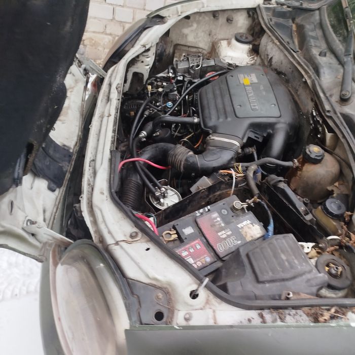 Рено кенго 1.9;дизель на ходу