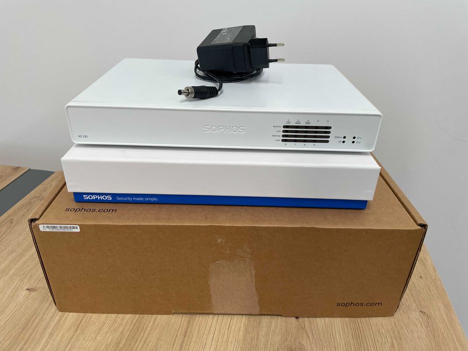 Firewall Sophos XG 135