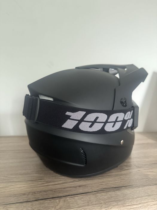 Kask DOT + rękawiczki i maska