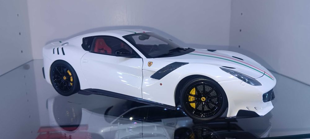 Ferrari f12 tdf