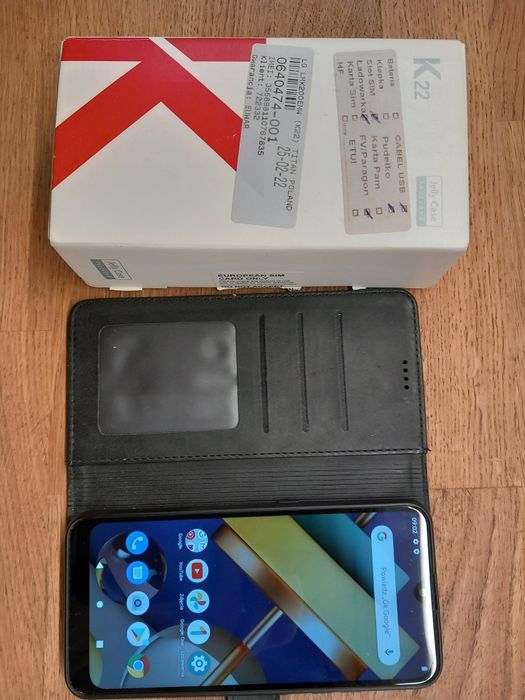 smartfon LG K22 jak nowy na  2 karty SIM DUAL + z etui i słuchawki