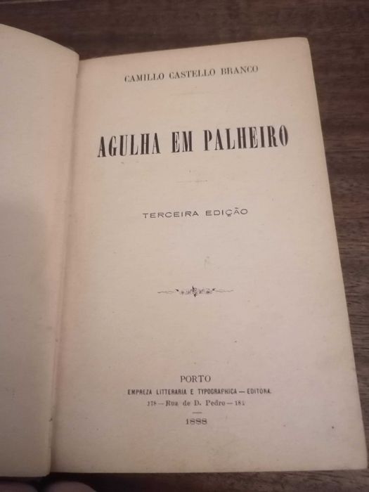 Livro “Agulha em Palheiro” de Camillo Castello Branco
