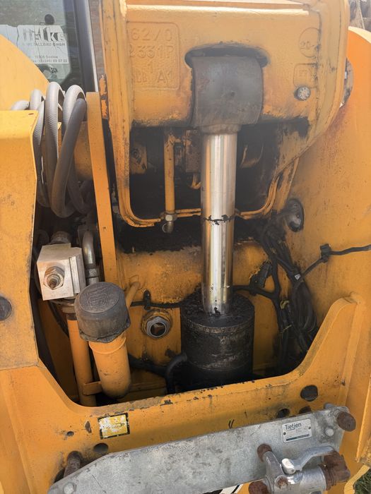 Навантажувач JCB 540-70