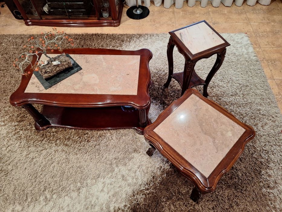 Mesas de sala de estar com tampo em pedra