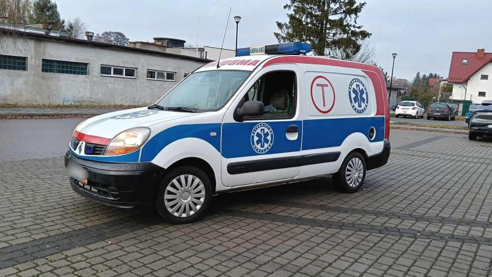 Ambulans Renault Kangoo Express