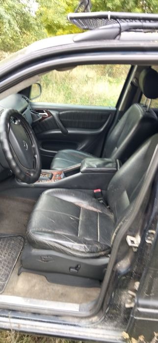Мерседес МЛ270 w163 автомат