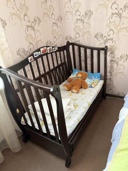 Віддам ліжечко самовивіз
